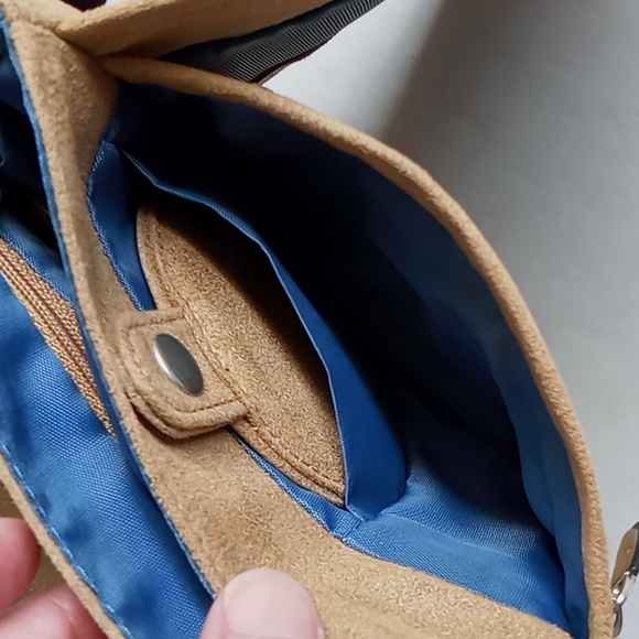 Travelon 3 In 1 Faux Suede Mini Bag Tan Removable/Adjustable Brown Strap - Picture 8 of 12